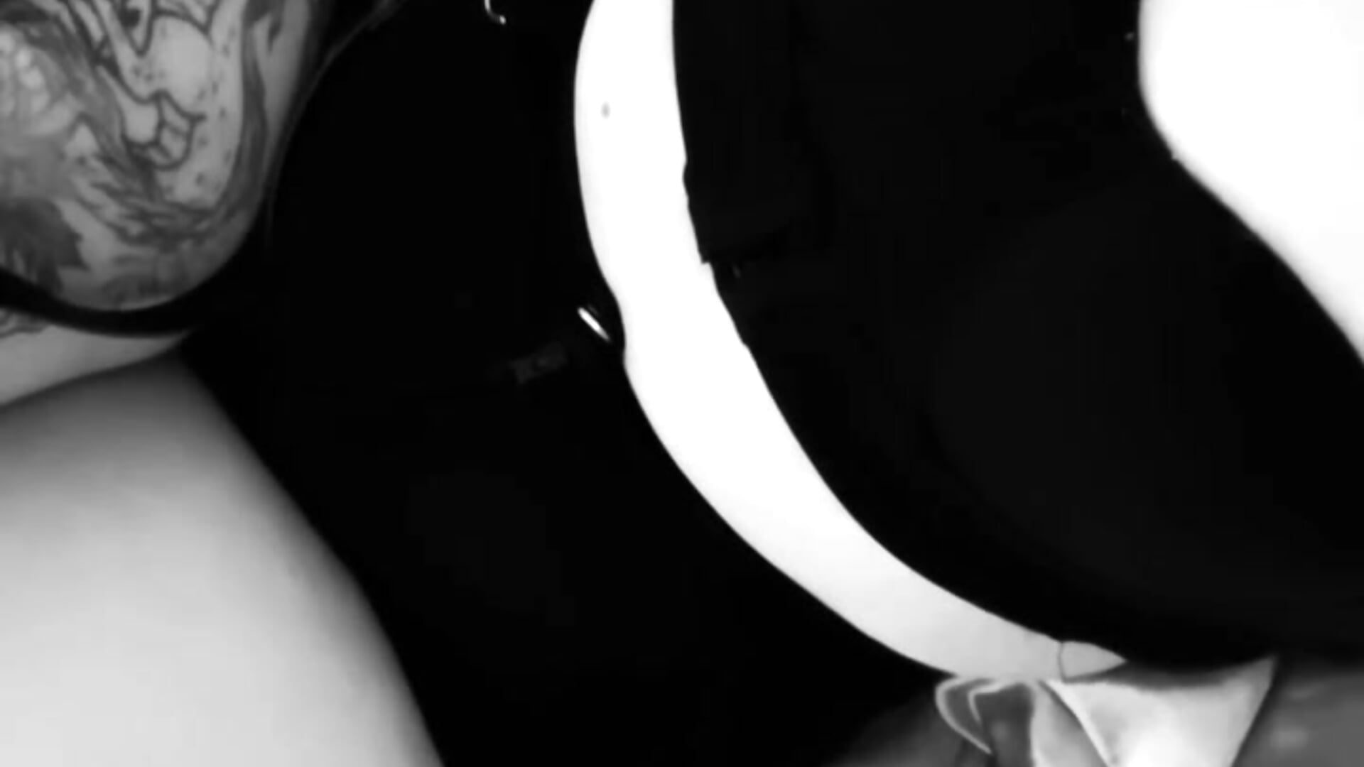 shall we sin? – video af SinfulKittenn cam-model