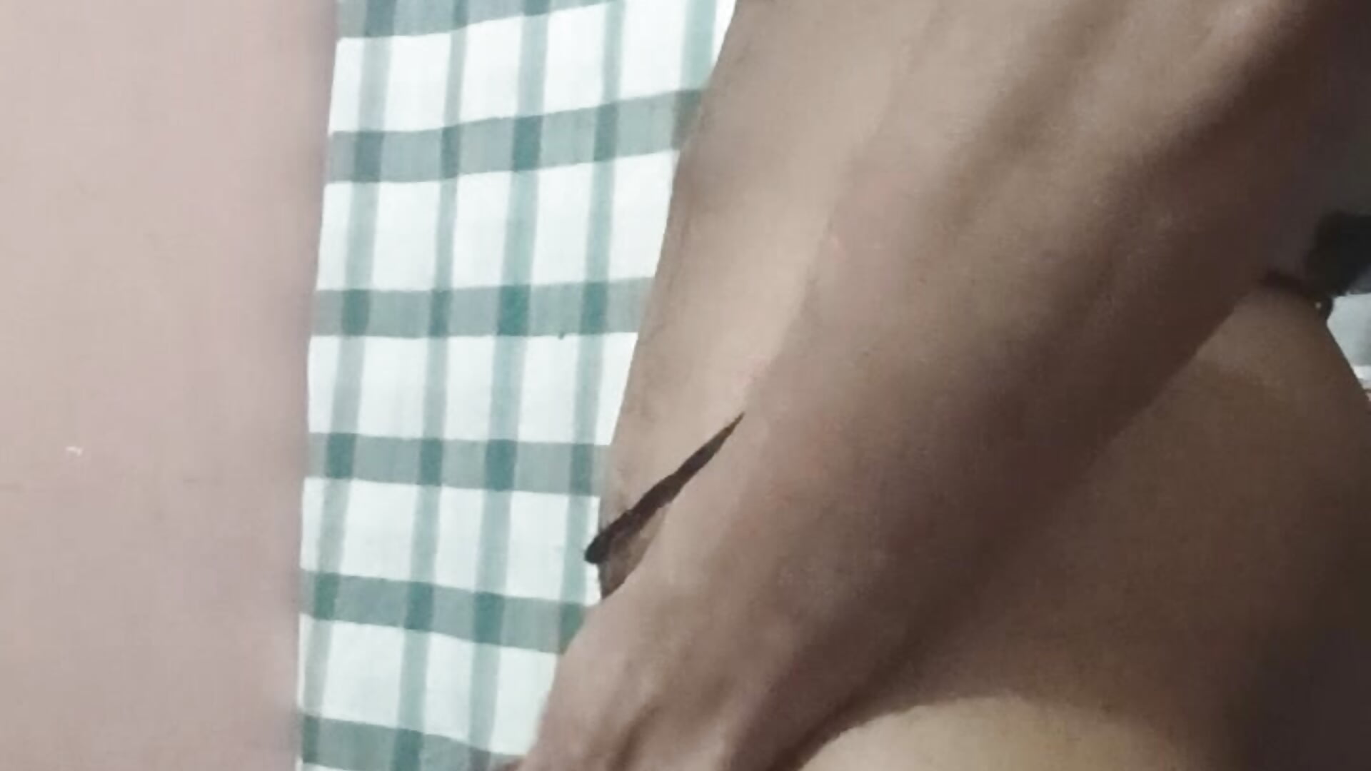 1000008534 - video của người mẫu cam itsmemadhu2019