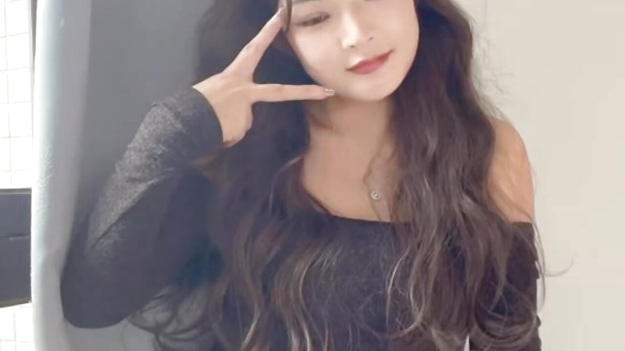 128 - video của người mẫu cam Yiyi_798