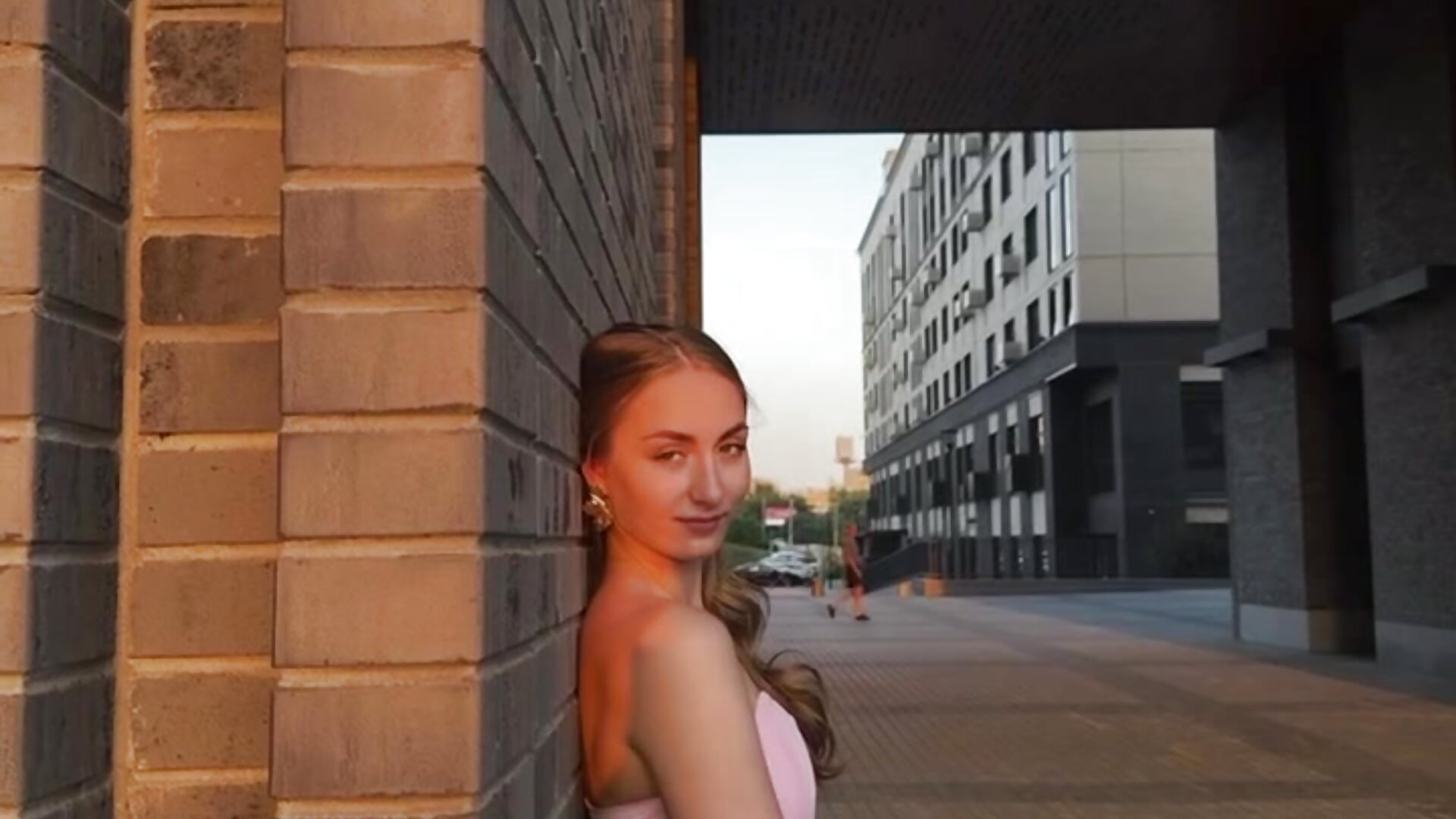 About me– Your_Emily25 kameramodell videója