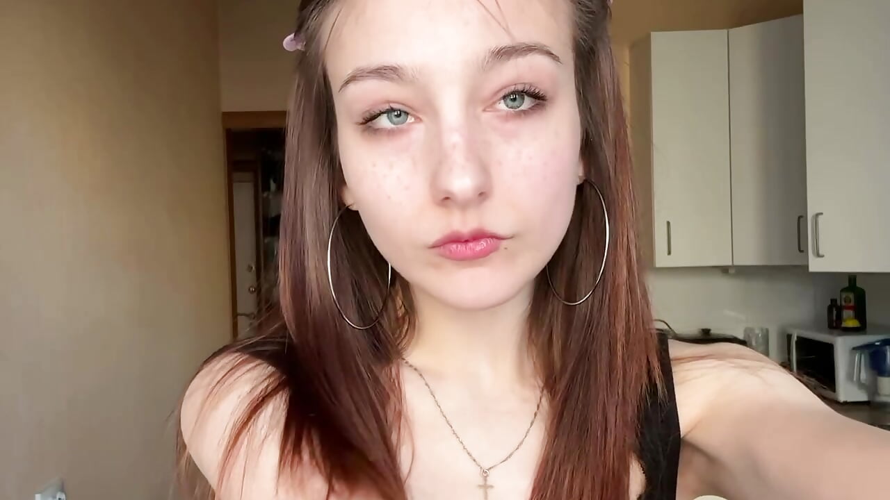 IMG_1976 - βίντεο μοντέλου alis_tauber