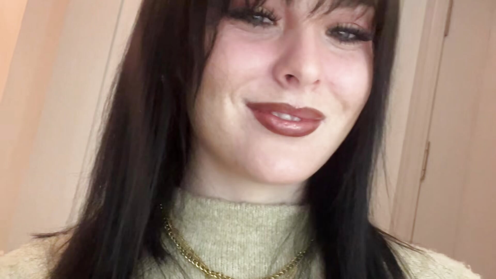 hellooooooooo - video van MiraVoss18 cam-model