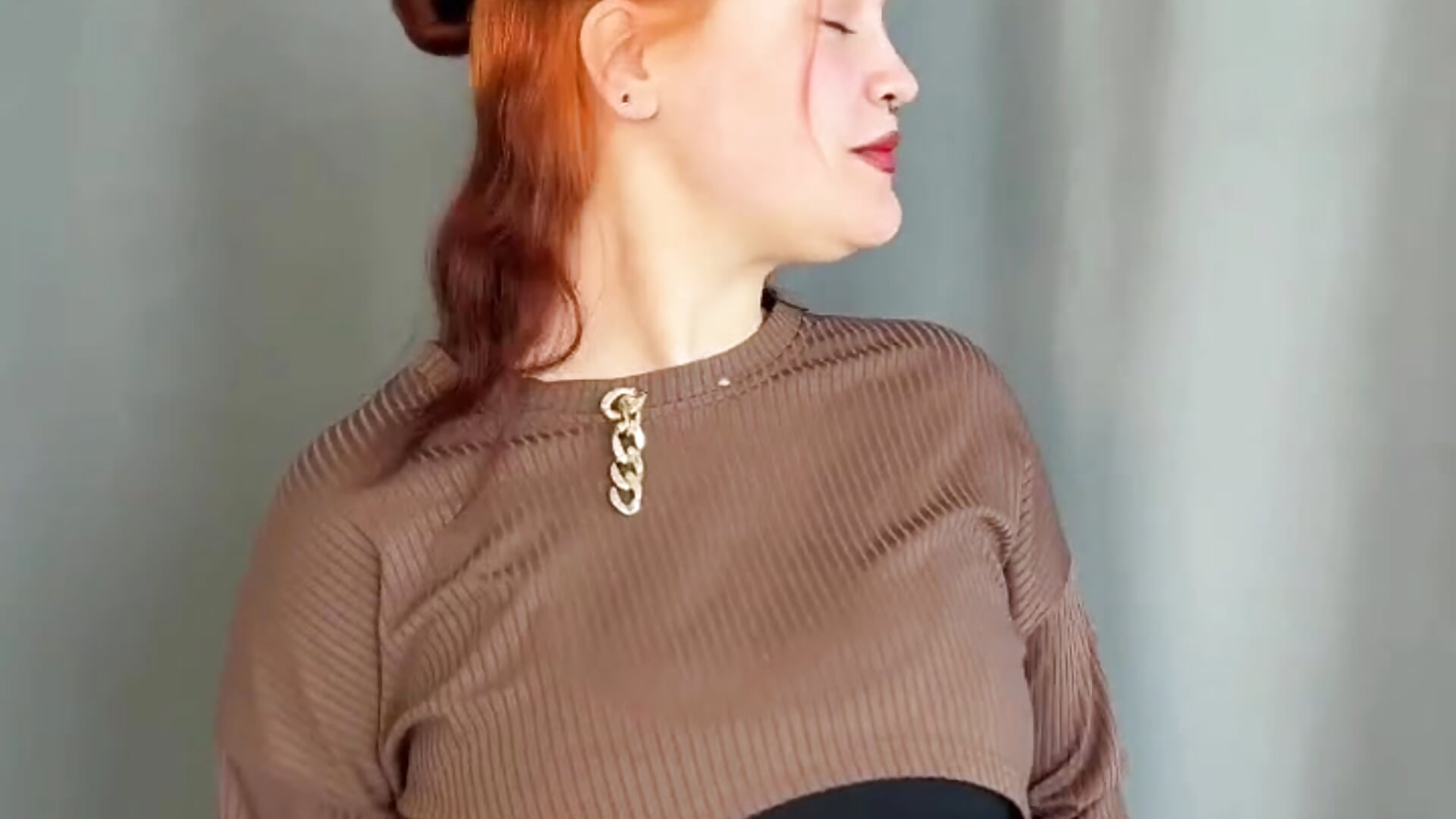 just me - video oleh model kamera YesseniaBredin