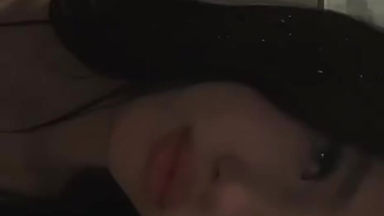 My first video - فيديو من EstelaSuppa موديل الكام