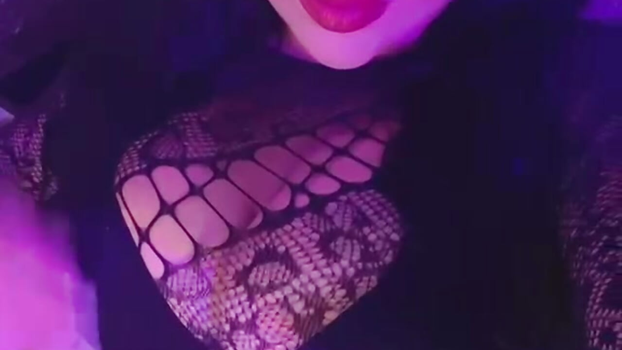nice to meet you love❤️‍🔥🔥 - video by Sofi__conner cam model