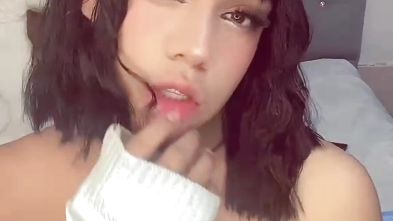 HIIII I´M SIIAM🦋💘 - video của người mẫu cam CuteSiiam_