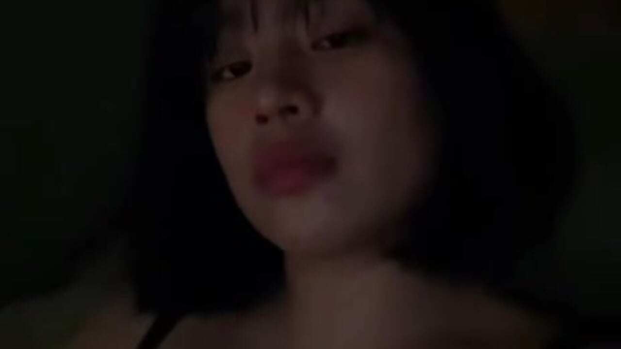 hi :) – video od webkamerové modelky AshiWashi13