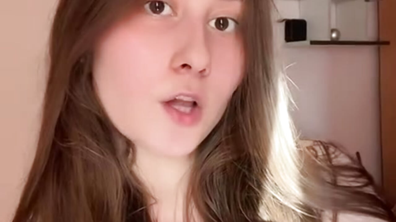 hi bb, hru? - video di LarueRehling modella di cam