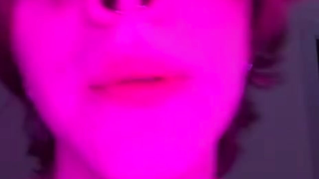 one more lipsing omg - vídeo de la modelo de cam vengyboy