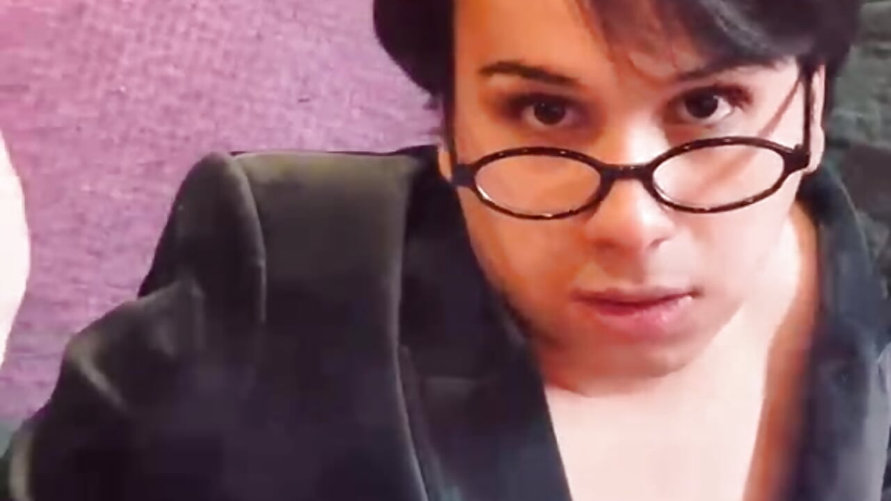 Do you like it slow… or dangerous? 😏 - ক্যাম মডেল FemCupid-এর ভিডিও