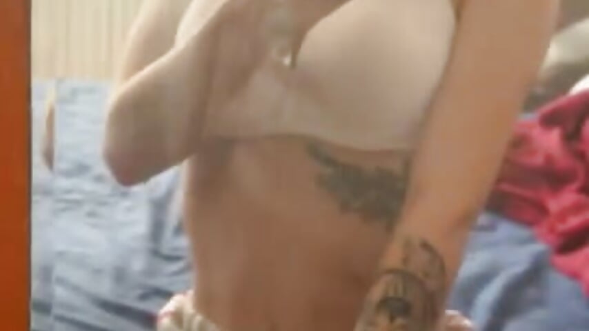 79786406472__00EACADA-15D0-47F9-8F2A-67E39B436F78－カメラキャストのAddahotの動画