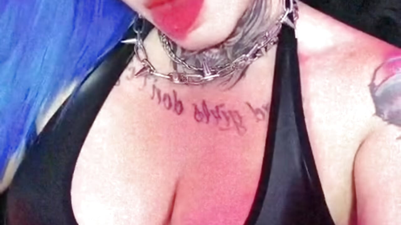 🔪🖤 – video modela na kameri Devil_kitty