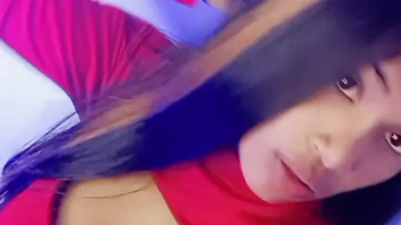 My first time 04/14 – video od webkamerové modelky dirty_blowjob_dr