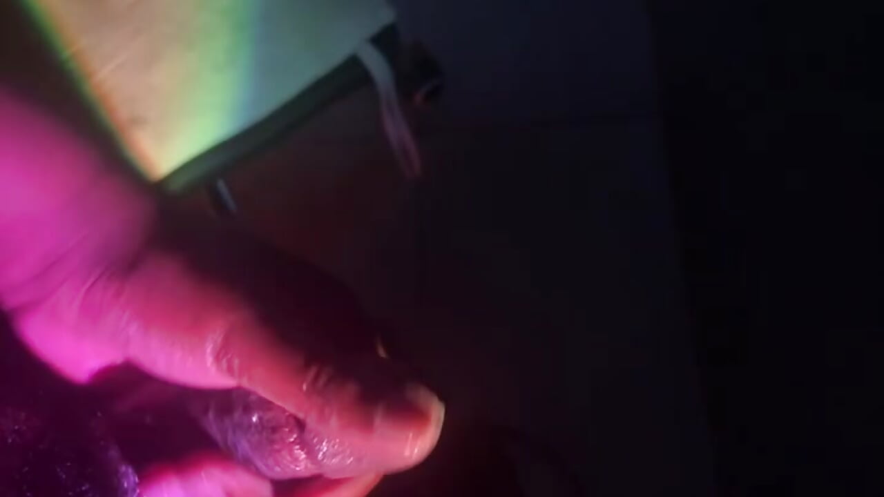 Oily dick - video by james1818k cam model