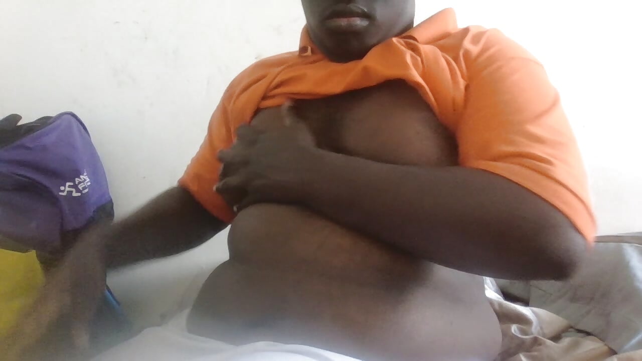 KIngAtlasMensah kamerás modell  7916. kiemelt videója