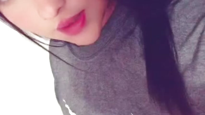 WhatsApp Video 2026-04-13 at 9,42,12 PM – видео вебкам-модели RileyReed_Pink