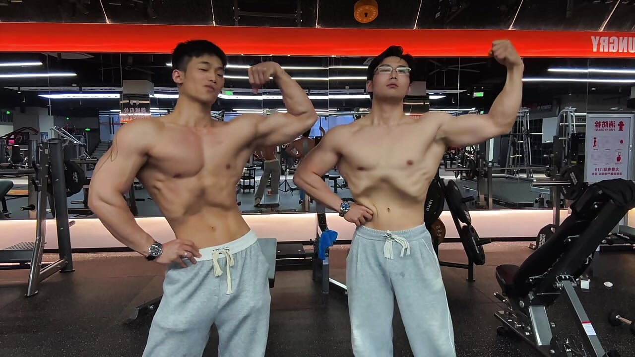 牛 - video by Justin-JYZ cam model
