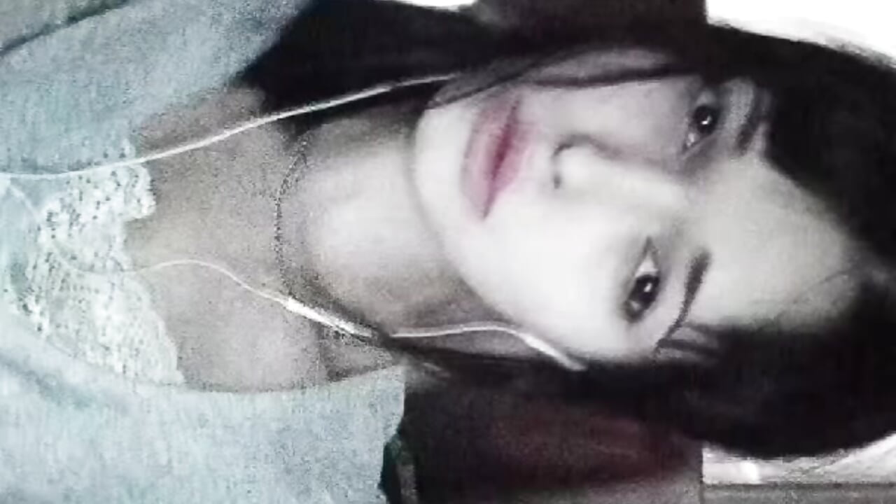 me again - video oleh lilian_me kamera model