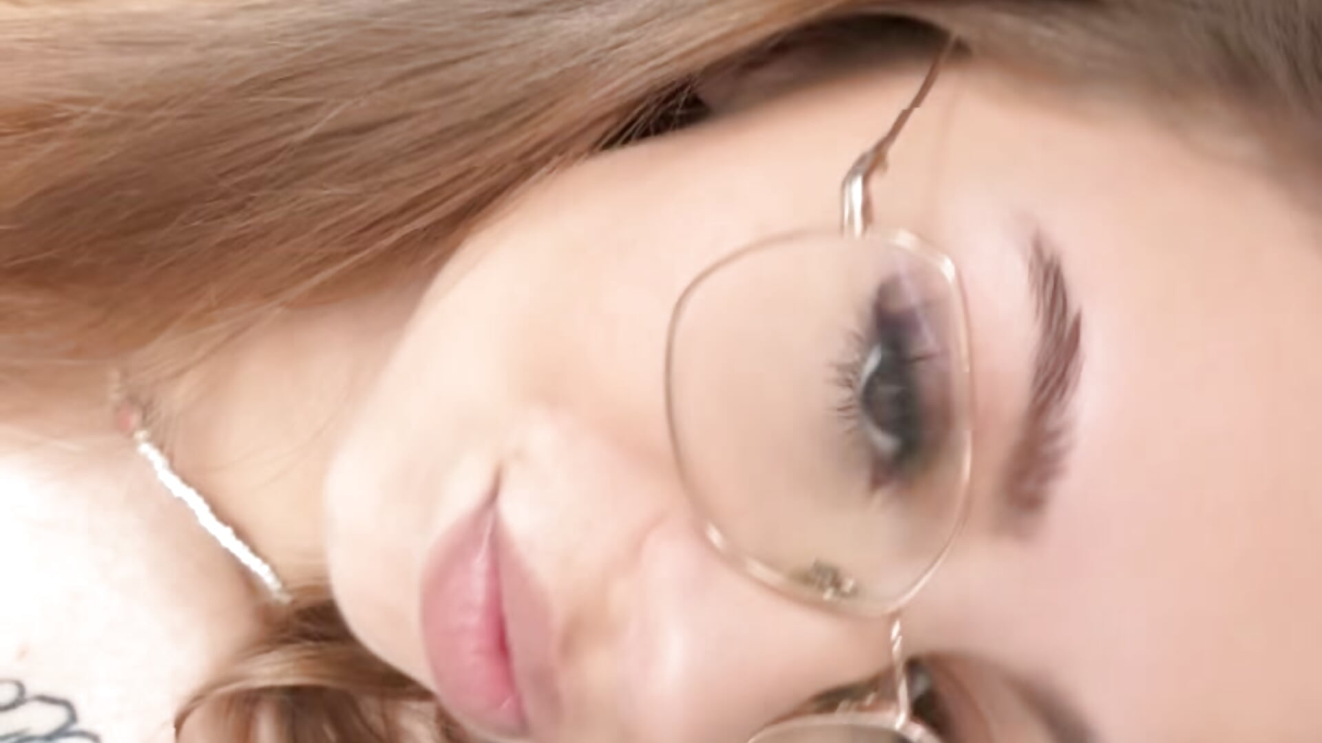 What do you think of my makeup? - Video von BeatBaddie Cam-Model