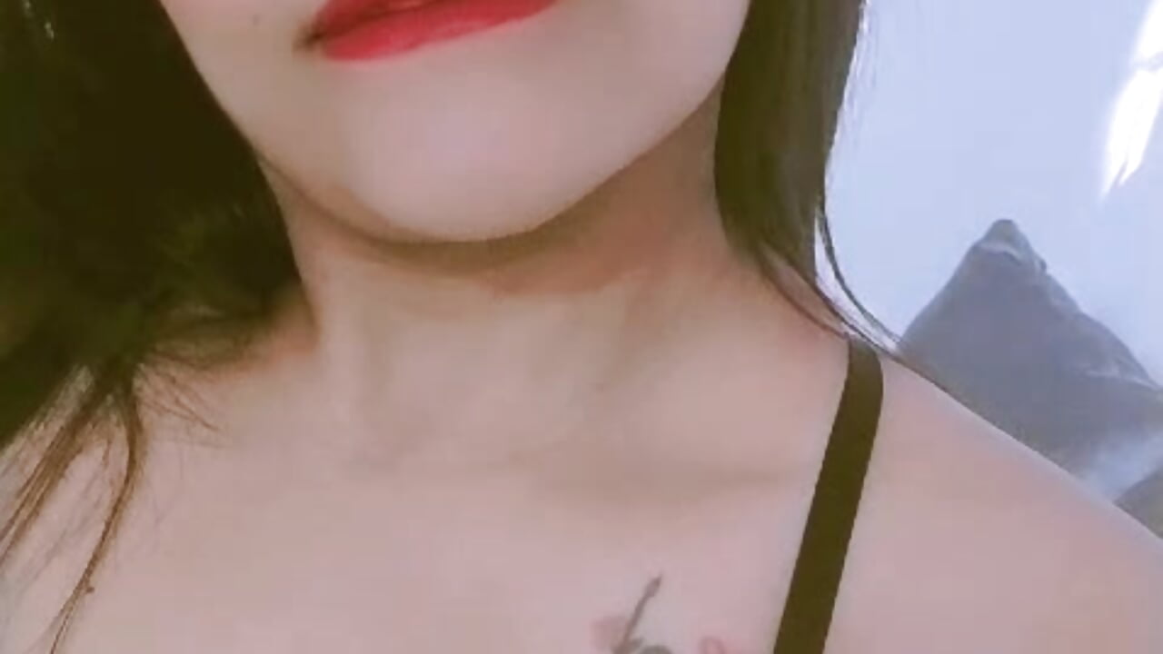 WhatsApp Video 2026-04-15 at 8,22,27 AM – video af pasion_oculta cam-model