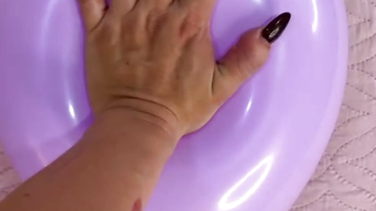 explode with my nails 📌
