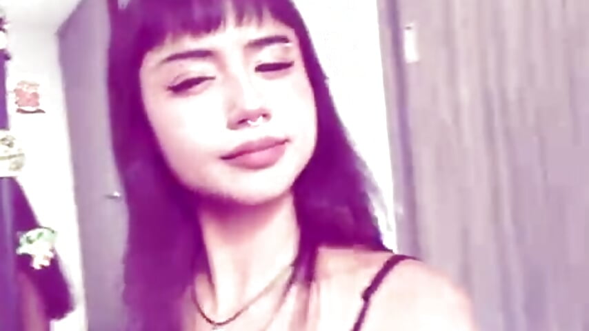 777 - video oleh Effybluem_ kamera model