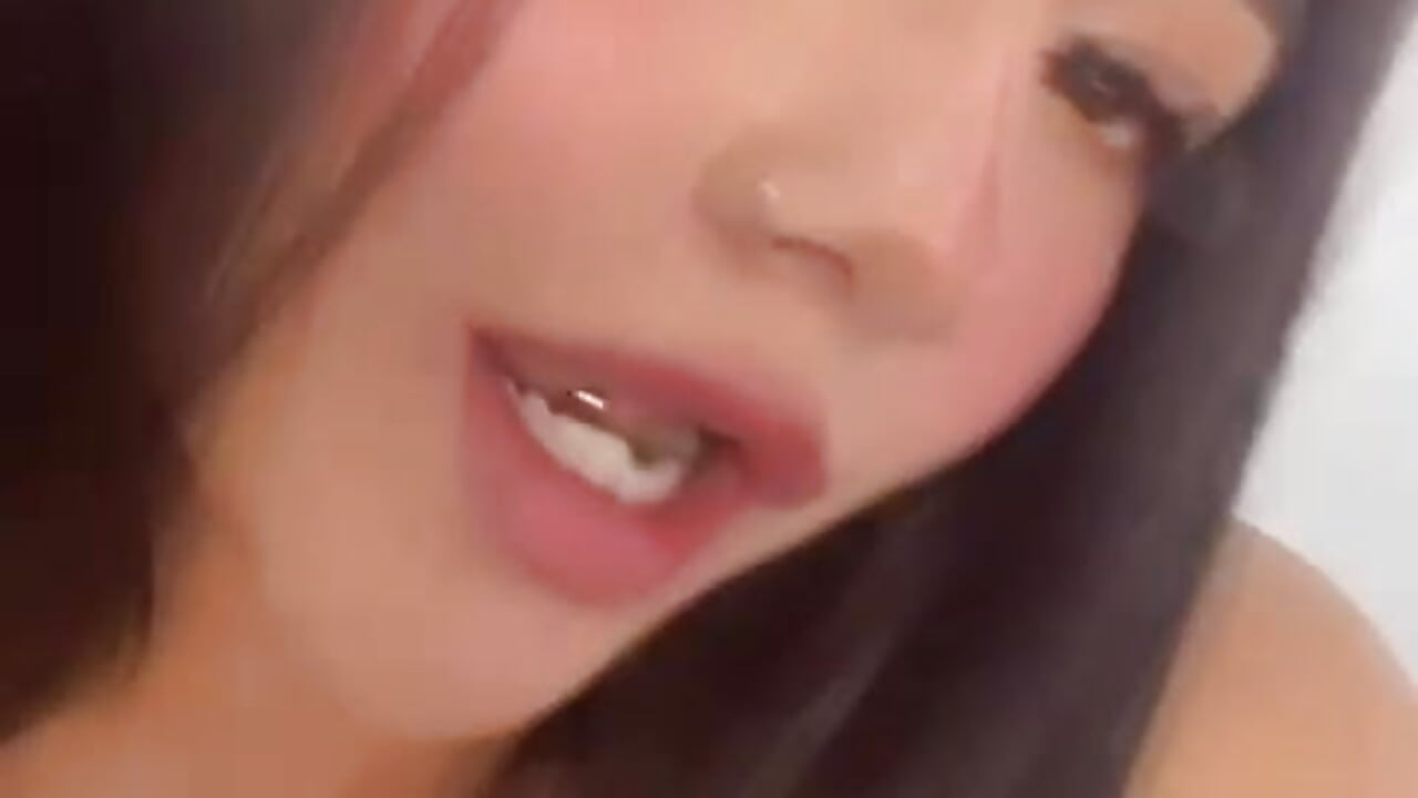 🌻 - video av Alannaa_moore7 cam-modell