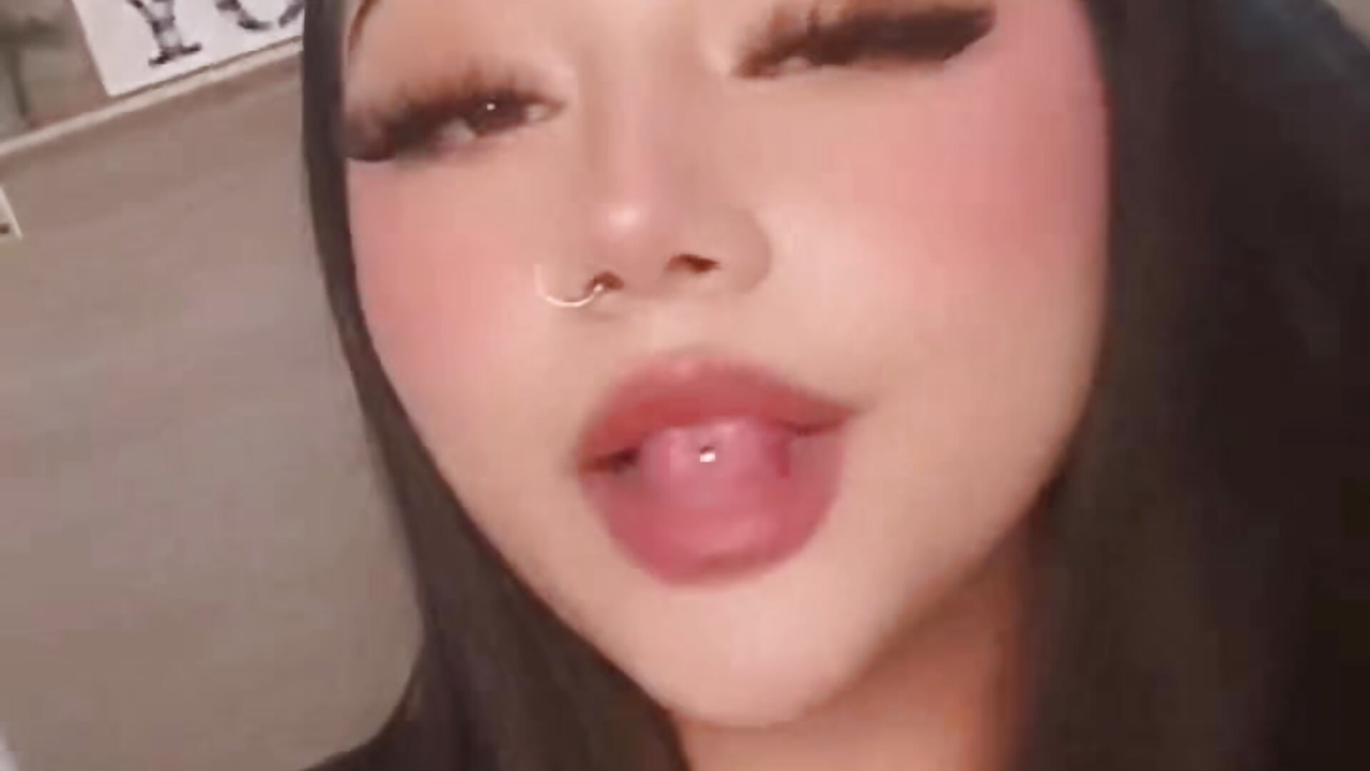 Me💋 - video av Alannaa_moore7 cam-modell