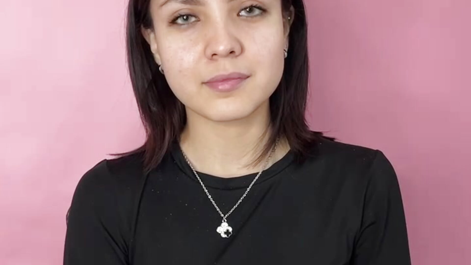 Hello❤️ - video od modelky/modela ElviraGounder