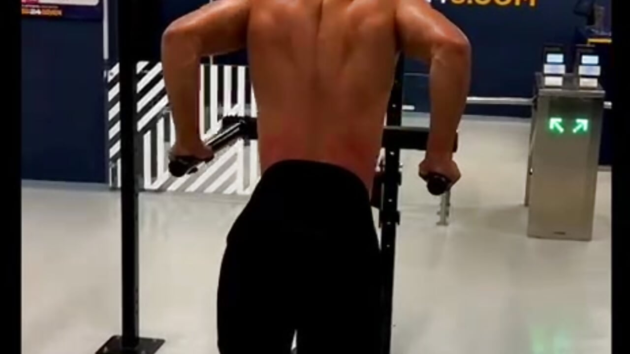 gym time - video by andyypalmer_