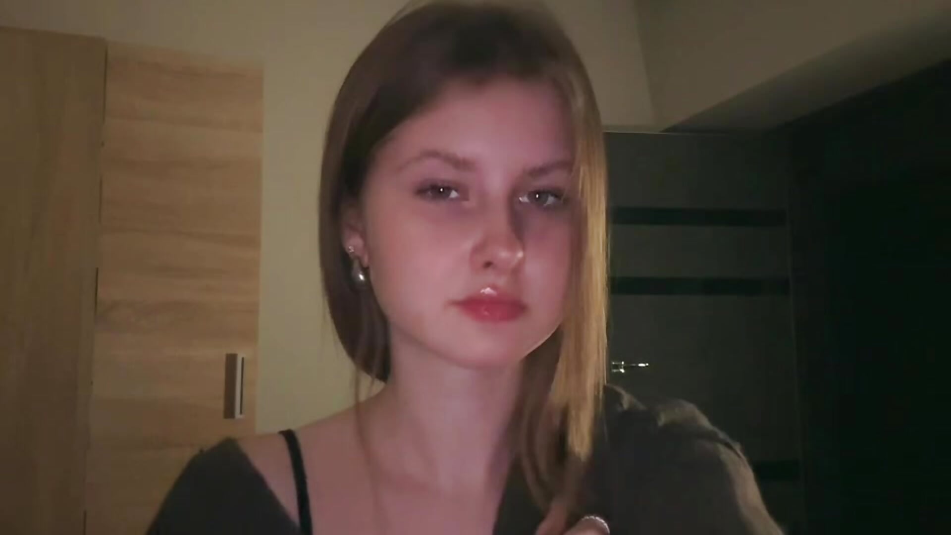 do you like it?－カメラキャストのWellabernの動画