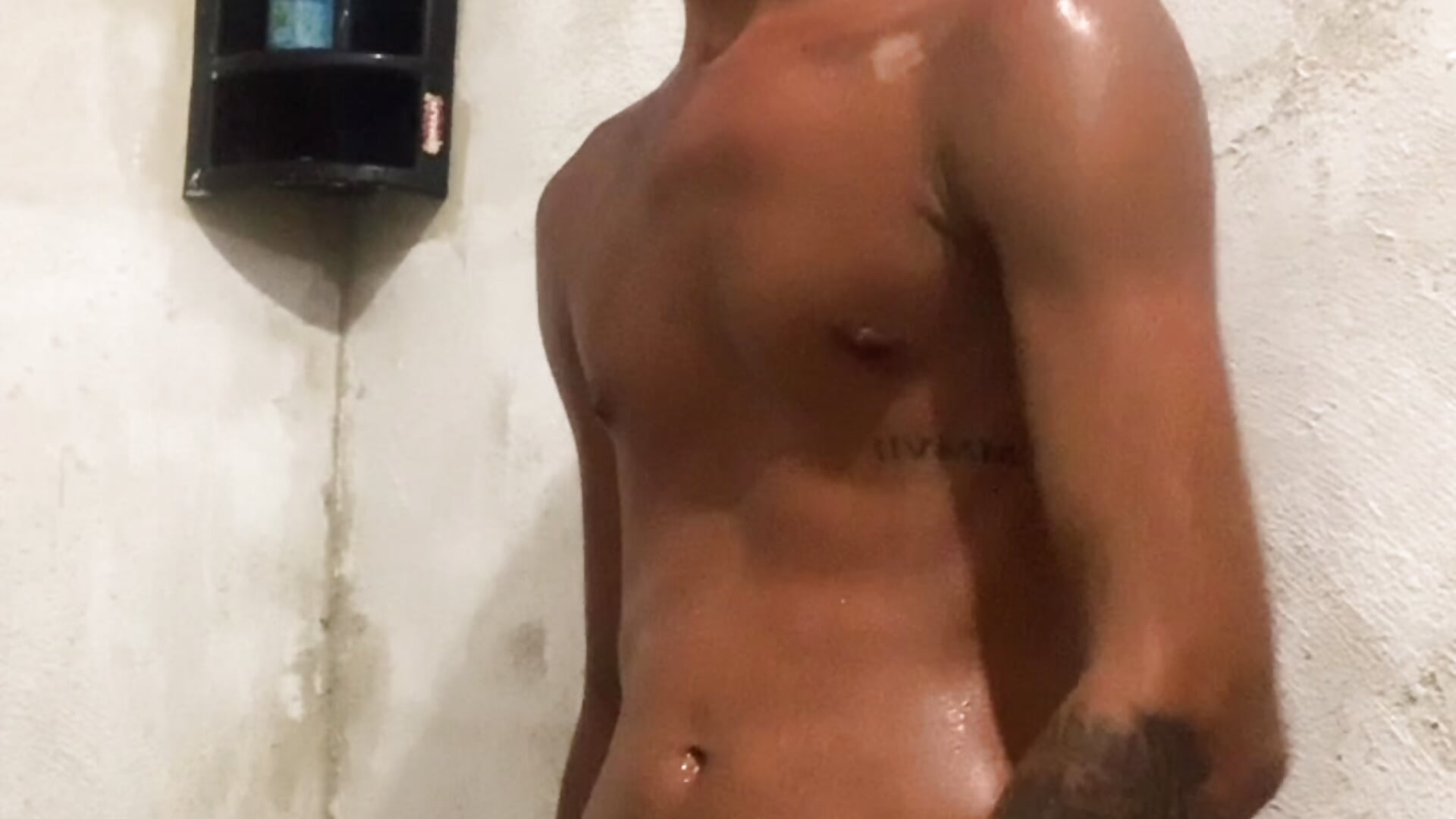 No banho e mais gostoso 🤤 - Kisandrel主播的视频