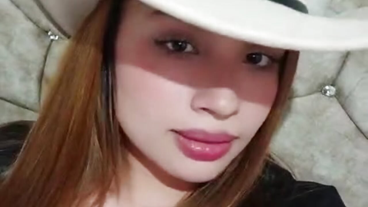 contentosa 🎶😎 - video by Bebitafiu cam model