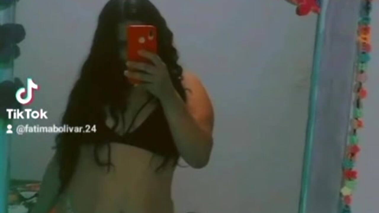 curvy luna – video modela na kameri Curvy_Luna_