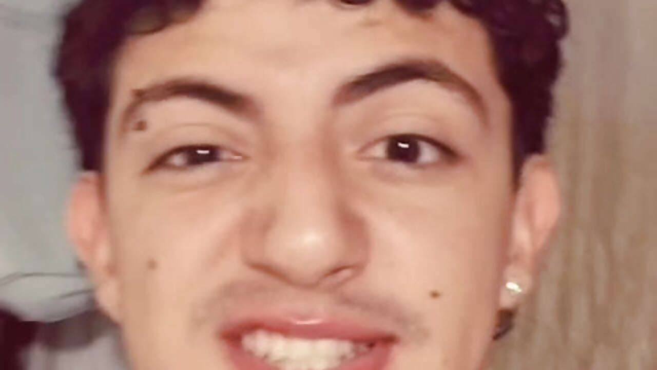 WhatsApp Video 2026-04-17 at 15,51,17 - video van XebasTwink cam-model