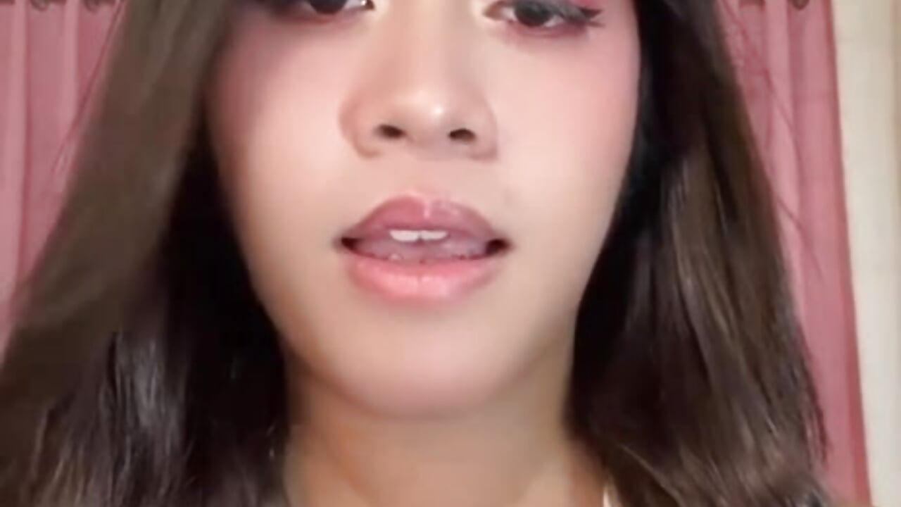 att,YDbzp5Y47I5i1WTXeQhihwJfbVpdjJxho2asRryXuFE - Video von Caddiejoson Cam-Model