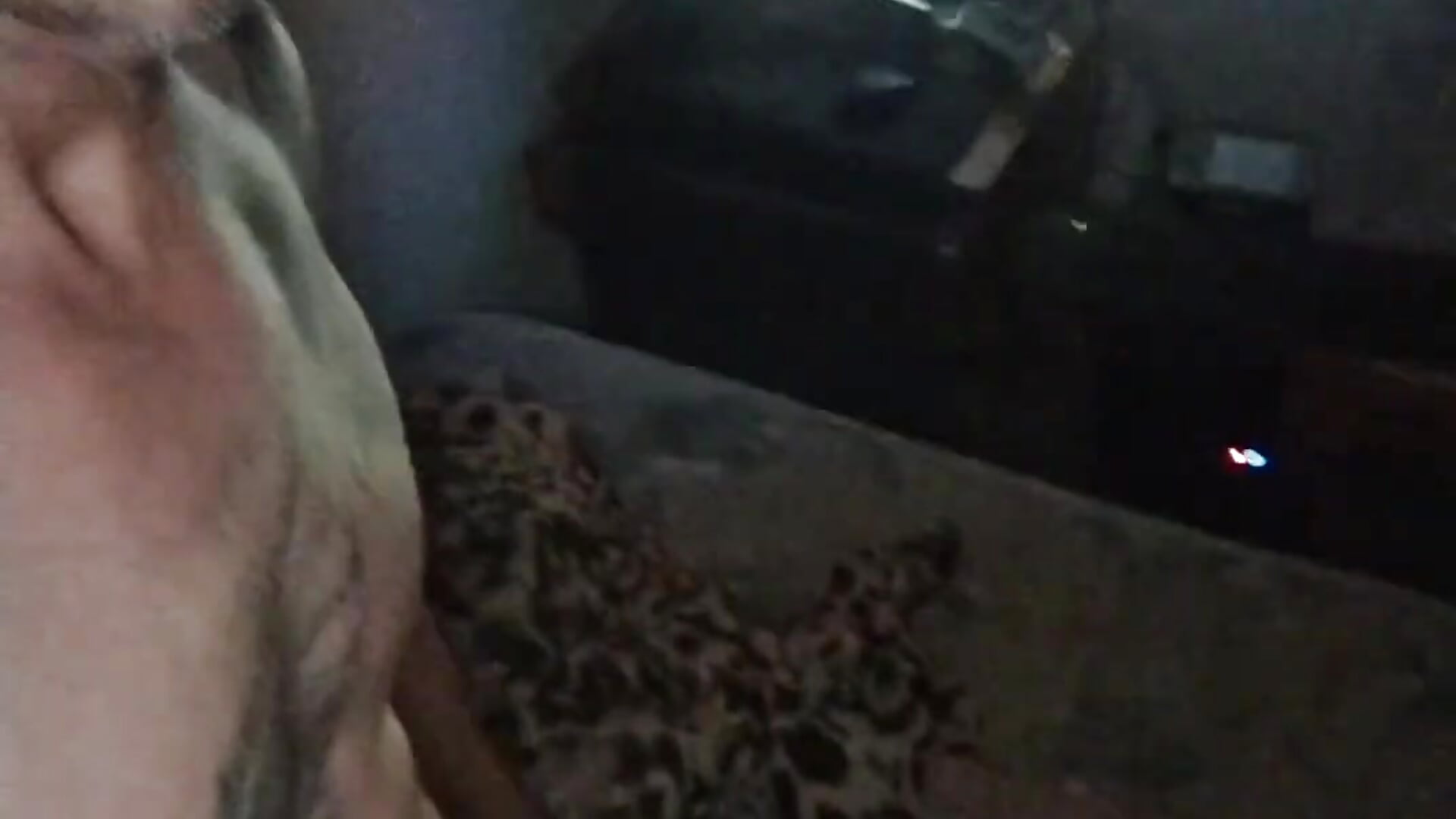 d0b46a5c-1c27-44a6-a992-152a4583d153-1_all_4787 - video od modelky/modela LeasedErrand