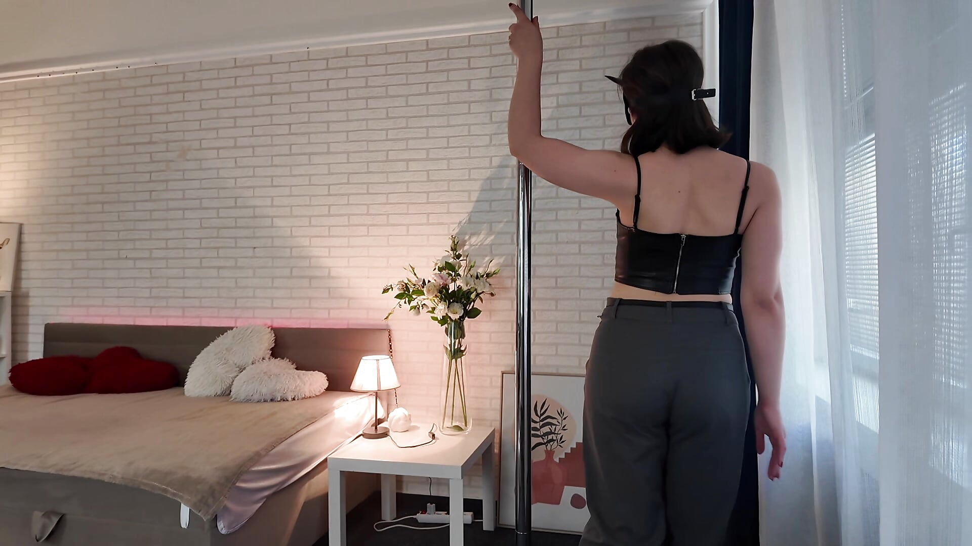 Welcome - video by DanaHurt1 cam model