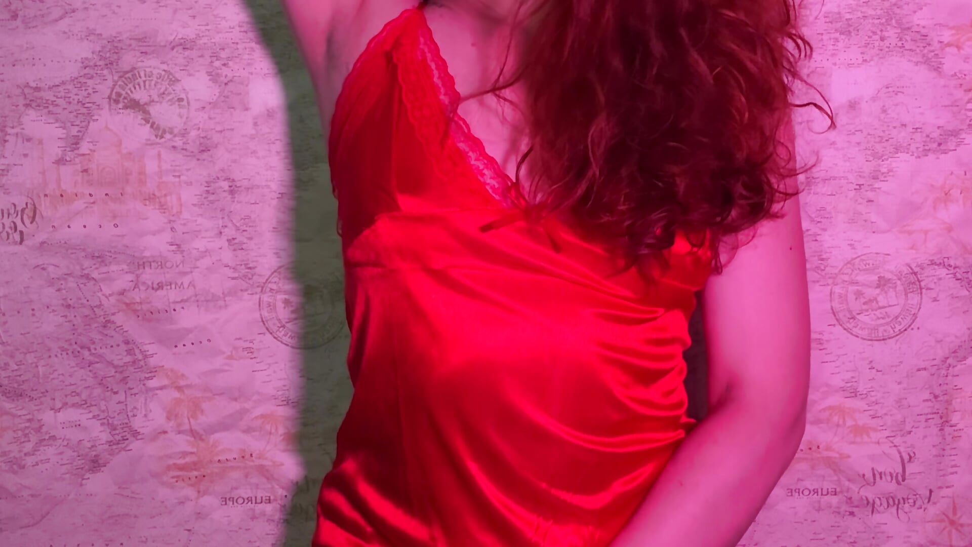 Teasing you a little 😉 - video av Fern_Lust cam model