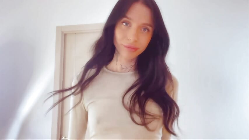 Im livia - video oleh ceserisu kamera model