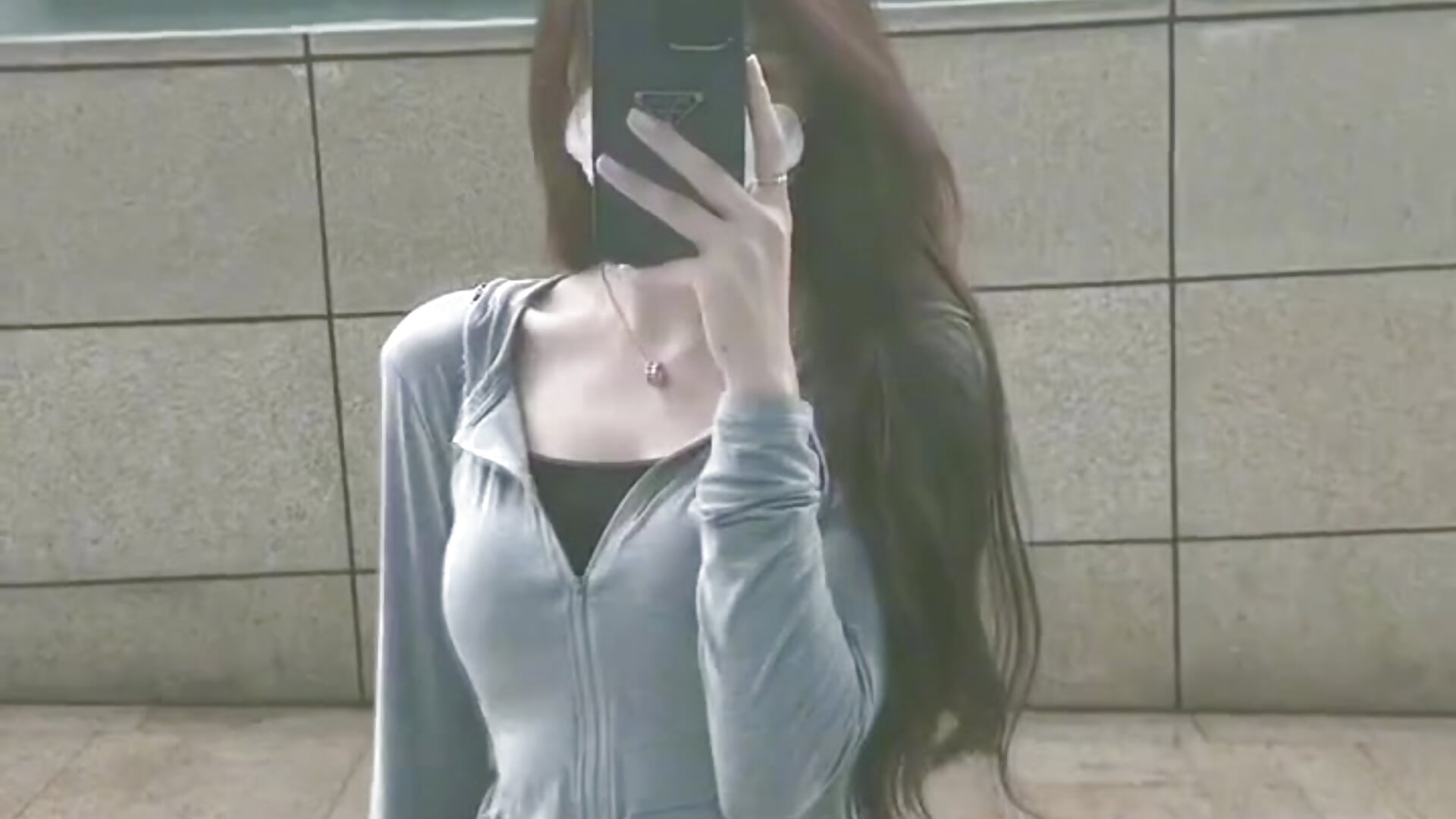 4b45d9a49267a2085f5885fc2ab1001b - video by xiuxiu6688