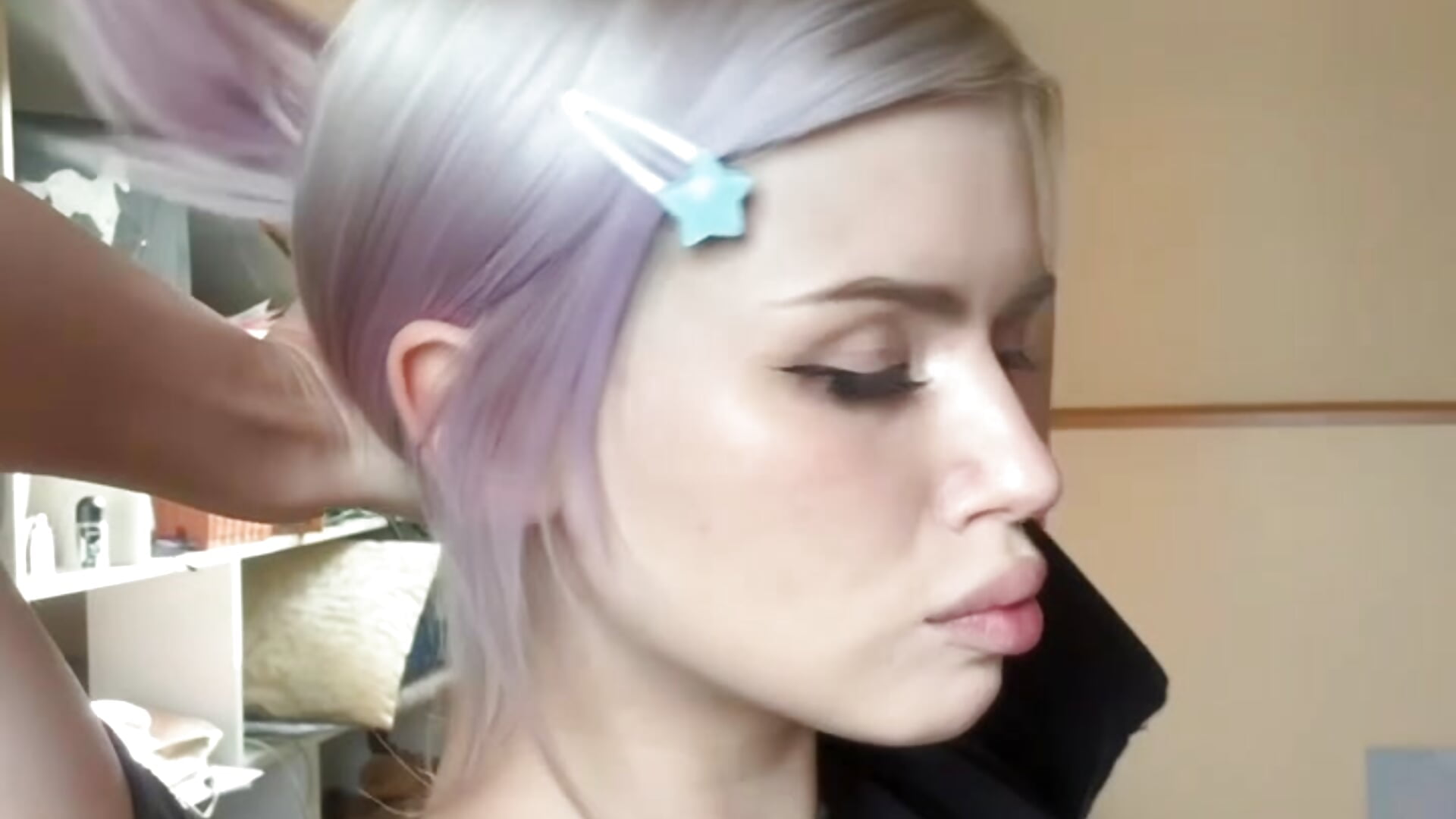 She's my witch😈 – video modela na kameri Shineheadme