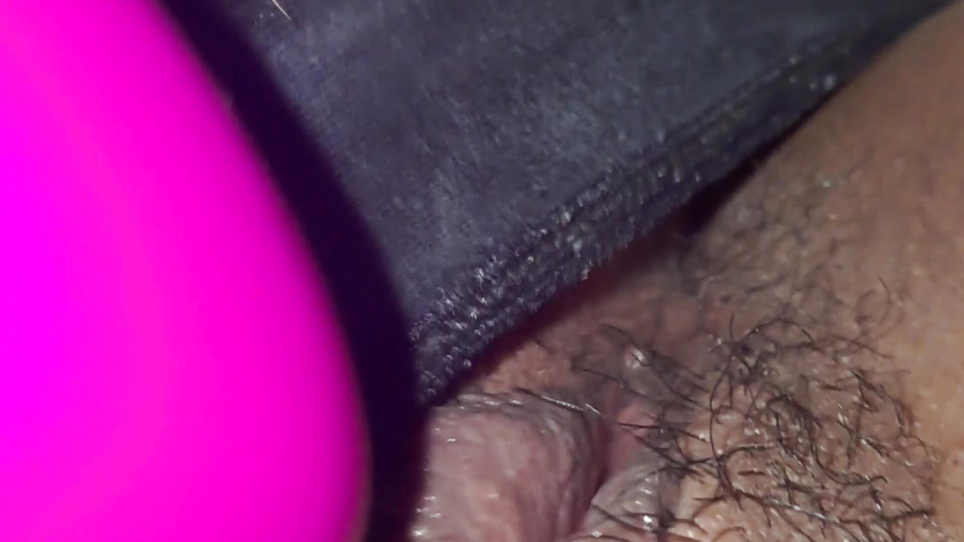 Mojada me penetro mi rico juguete 🔥😋 – video modela na kameri babyycloud21
