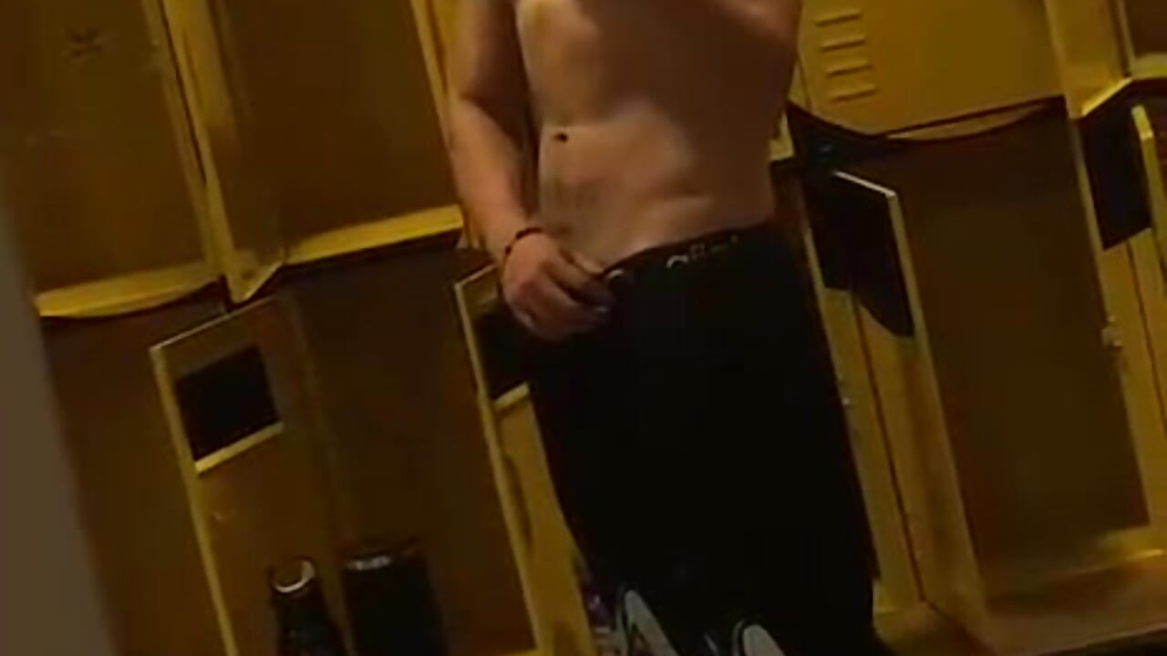 JAY 🫦 – video af JayTaylorr cam-model