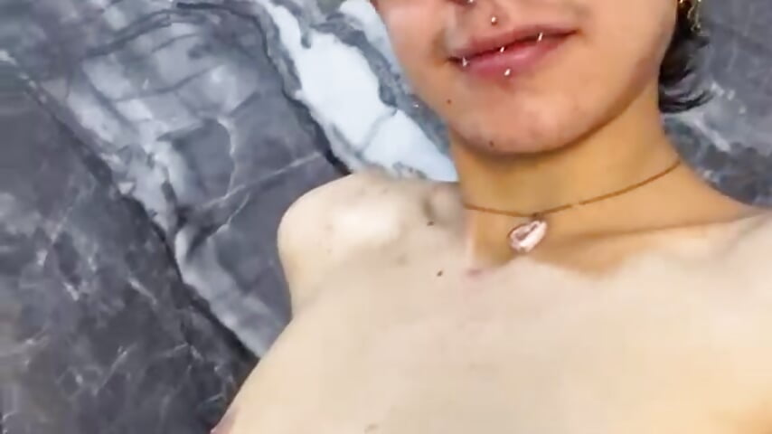 Трендове відео  2643 вебкаммоделі NoahWalker__