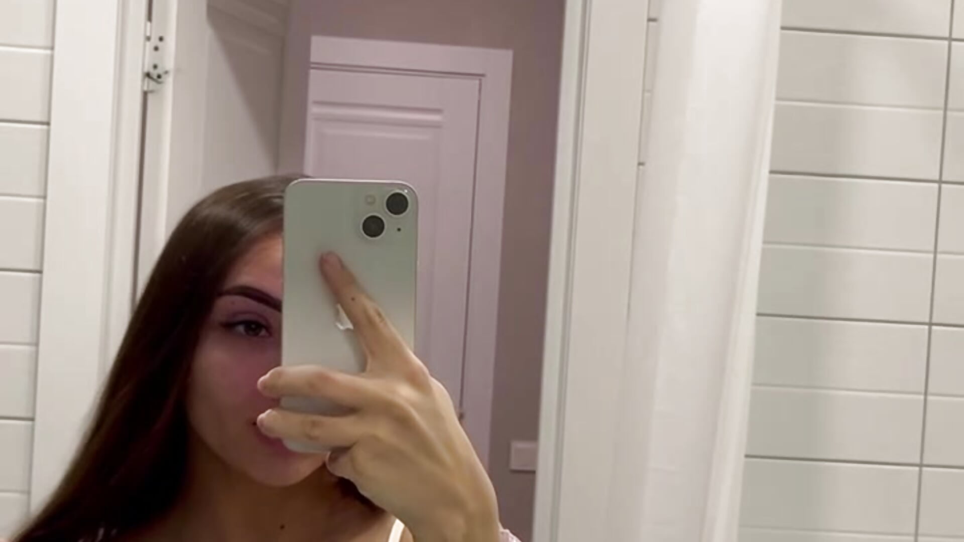 IMG_0170 - video oleh model kamera ElenaShadowlyn