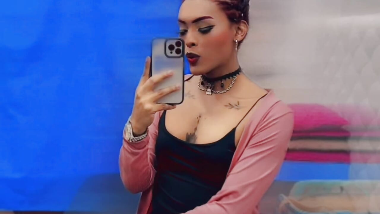 profile-intro-video-1776945761 - video by RitvalFrancheska cam model