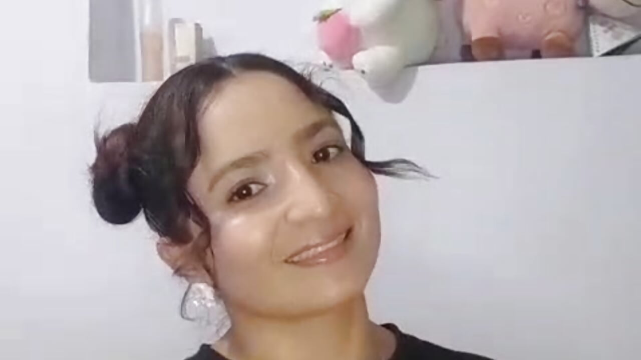 Hi! 💗💋 - vídeo de la modelo de cam paulette37_a