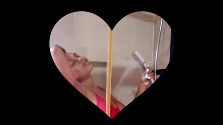 wellcome 👄– AhdaraParker kameramodell videója