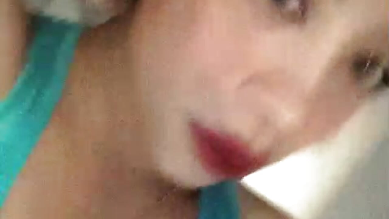 WhatsApp Video 2026-04-16 at 7,49,40 PM - 視頻由 Laena_Castillo 主播提供